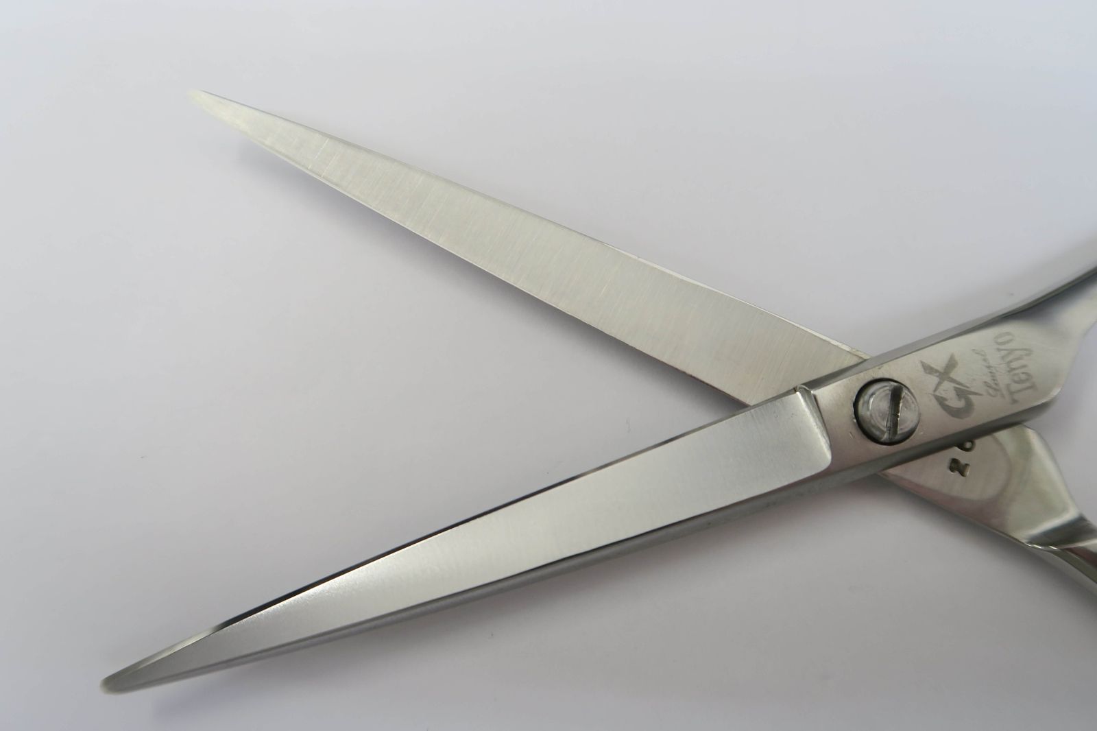 中古、理容師ハサミ。天洋パトス7インチ B 中古 天洋GX 天洋