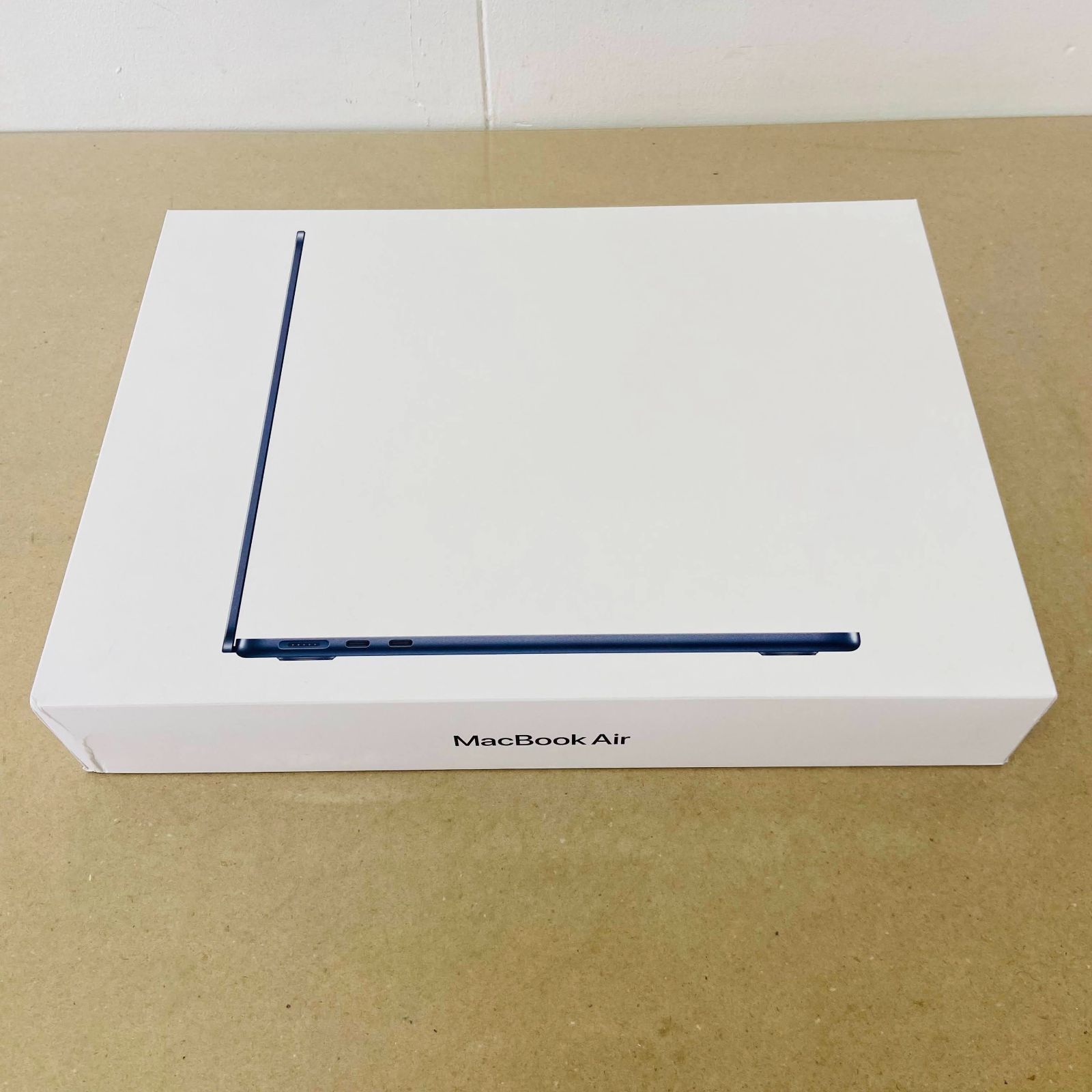 バッテリー100% 美品 動作良好 Macbook Air M3 16GB 512GB