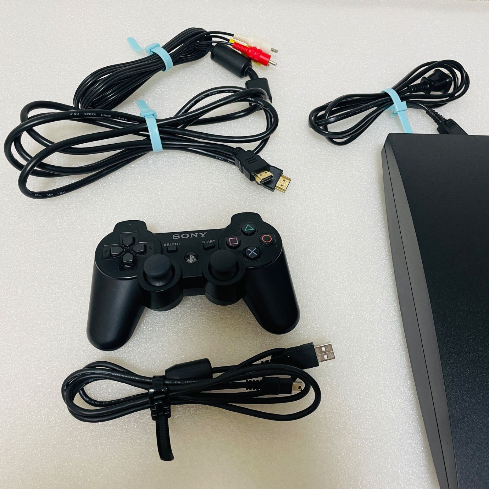 PS3本体CECH-3000B＋ソフト８本＋コントローラ