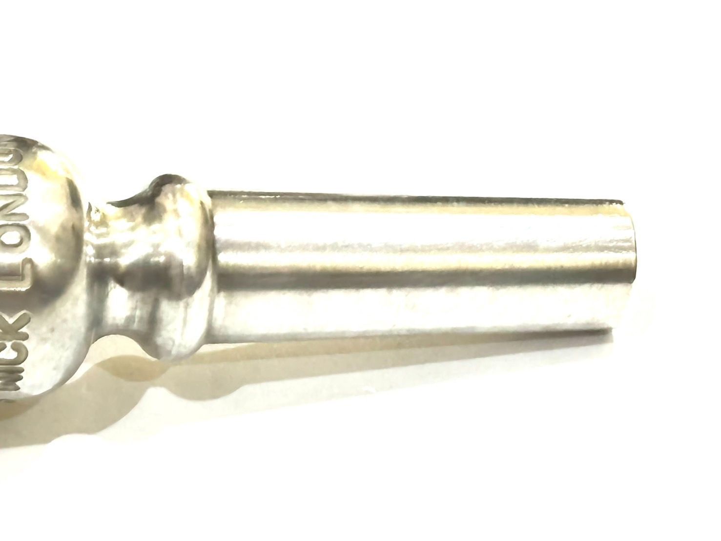 器用マウスピース Denis Wickデニスウィック ユーフォニアムマウスピース SHモデル 銀メッキ Denis Wick デニス・ウィック ⁄ 5BFL GP フリューゲル ホルン用 マウス