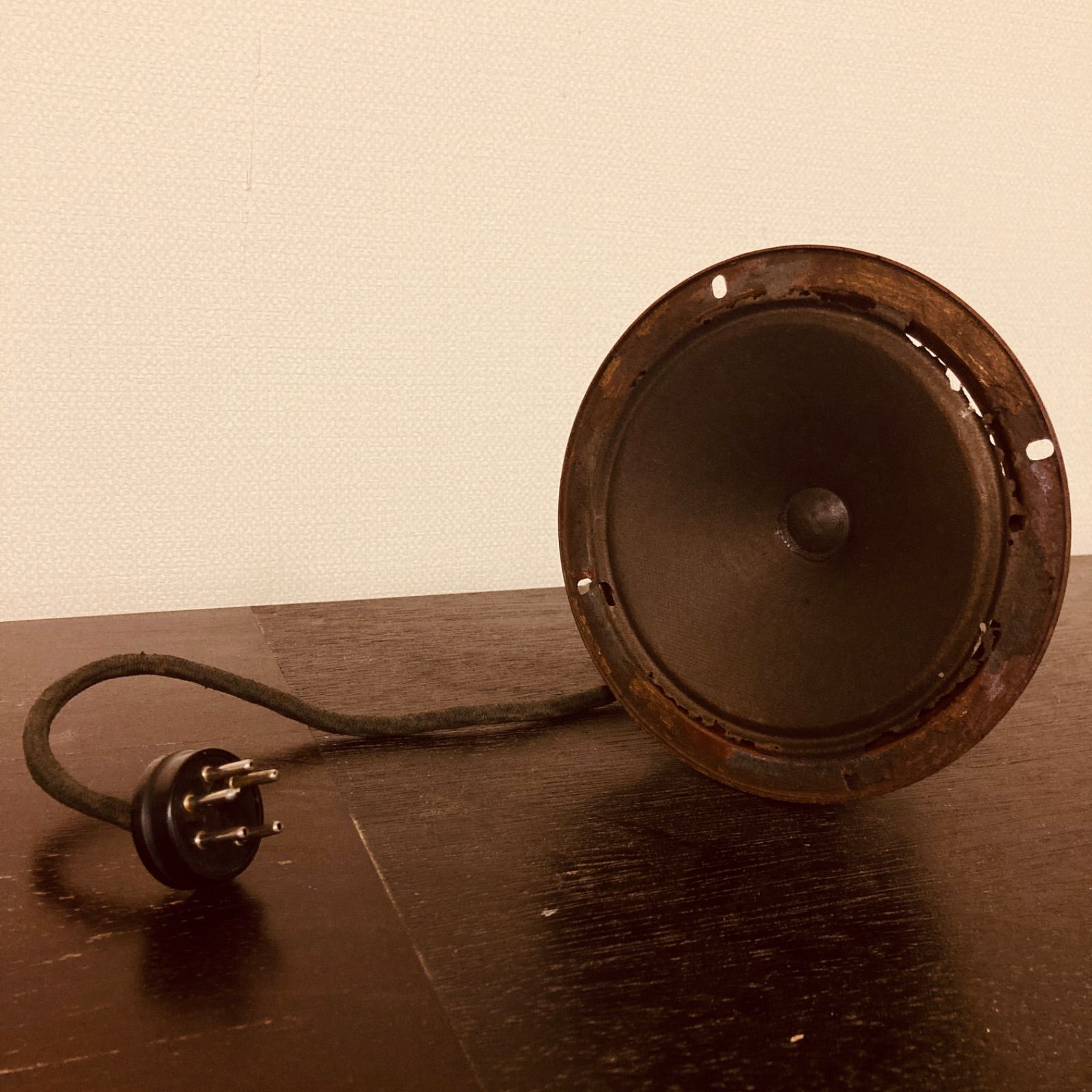 昭和レトロ ジャンク品 ONKYO 真空管ラジオに付いていた