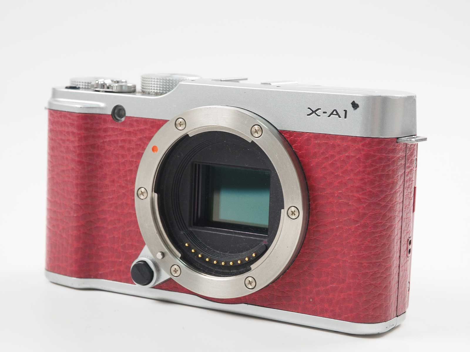 富士フィルム Fujifilm Fuji X-A1 16.3MP Mirrorless Digital Camera Body Red [美品] #Z2696A