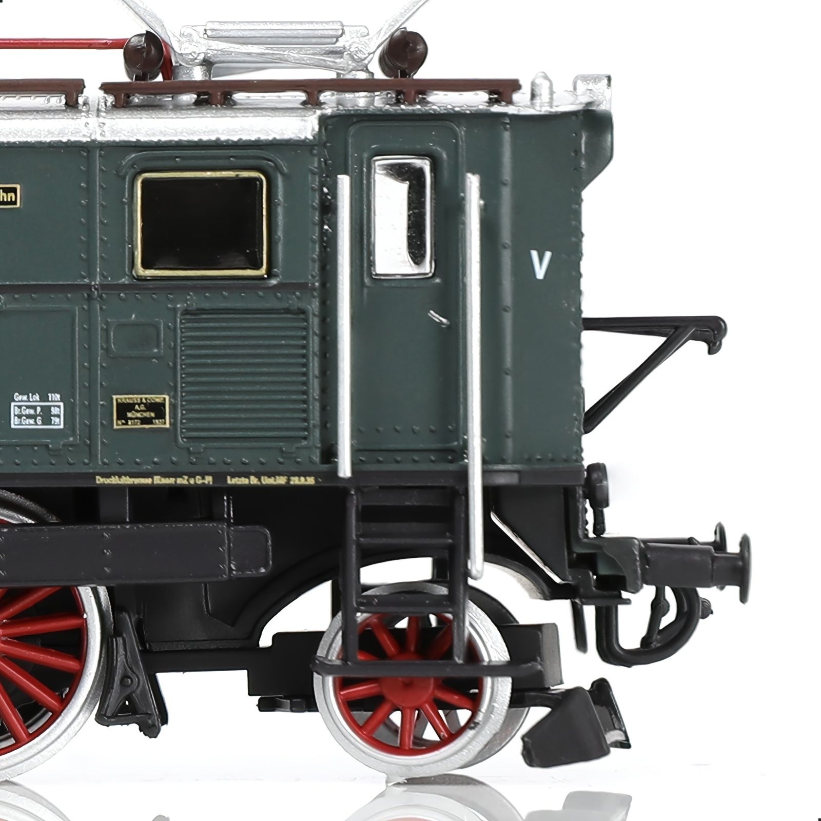 ヴィンテージヨーロピアン No. E 16 07 機関車モデル - 1:87 スケール ダイキャスト、ホームデコ＆コレクターに最適、ダークティール/レッド/シルバーグレー/ブラックで利用可能