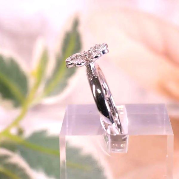 K18 750WG ☆ダイヤモンドリング☆四つ葉クローバー☆ - メルカリ 