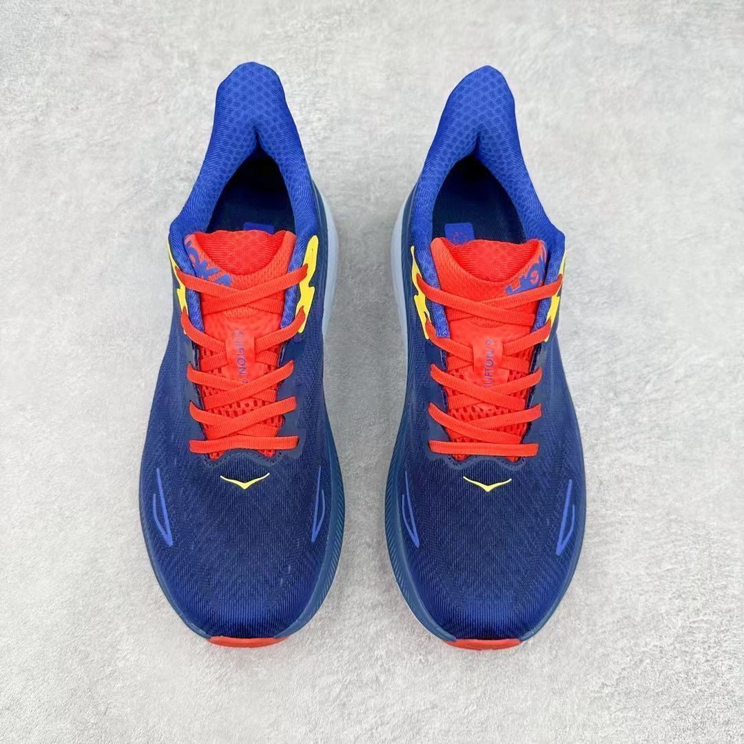 新品未使用 HOKA ONE ONE Clifton 9 ランニングシューズ スニーカー 