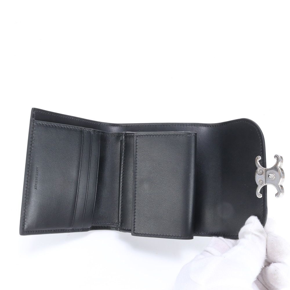 【未使用級】セリーヌ　トリオンフ　三つ折り財布　ブラック セリーヌ トリオンフ 三つ折り財布 スモールウォレット ブラック