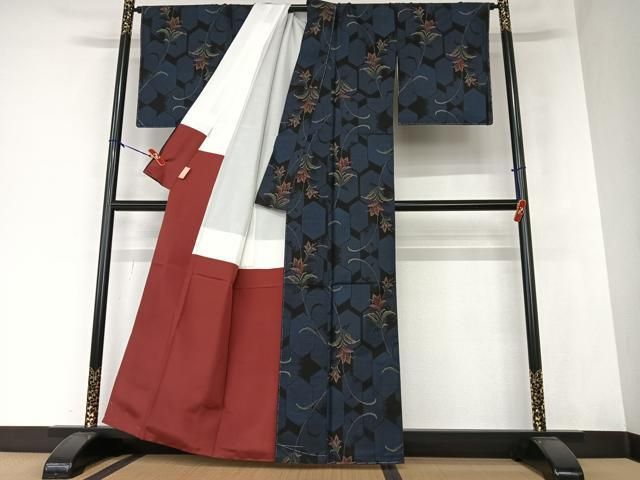 平和屋着物○本場大島紬 アンサンブル 花唐草文 証紙付き 正絹 逸品 未使用