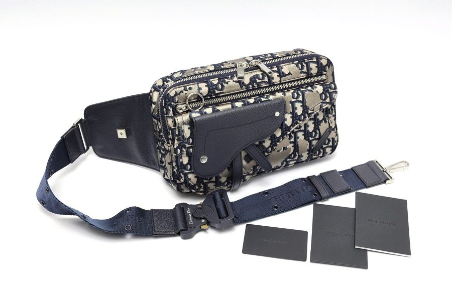 ☆全店送料無料☆!  ディオール DIOR サドル メッセンジャーバッグ ワンショルダーバッグ オブリーク ナイロン ネイビー 商品番号 E-158939 最高品質を待つ！