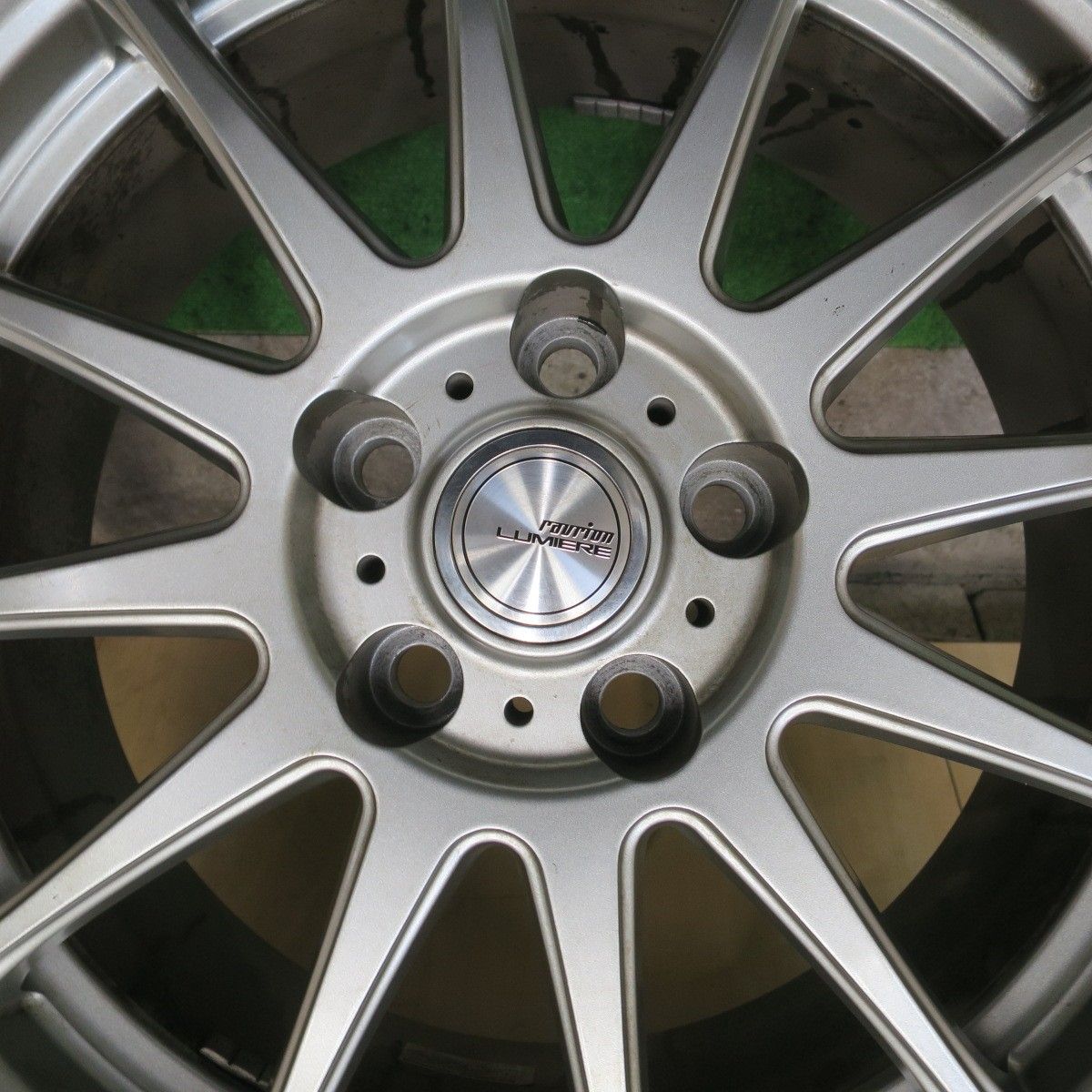 ラブリオン 17インチ