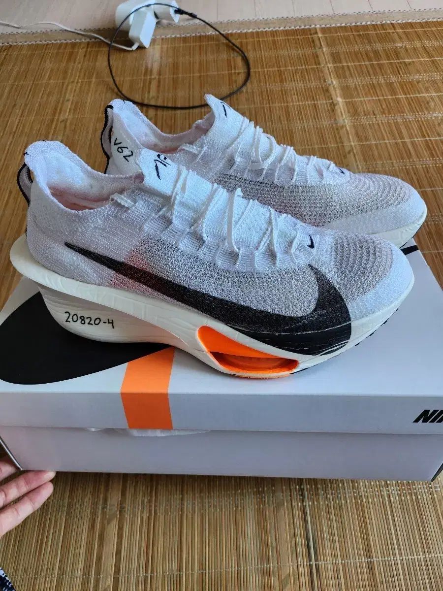 NIKE ナイキ エア ズーム アルファフライ ネクスト 3 プロトブラスト 白 合計 オレンジ
