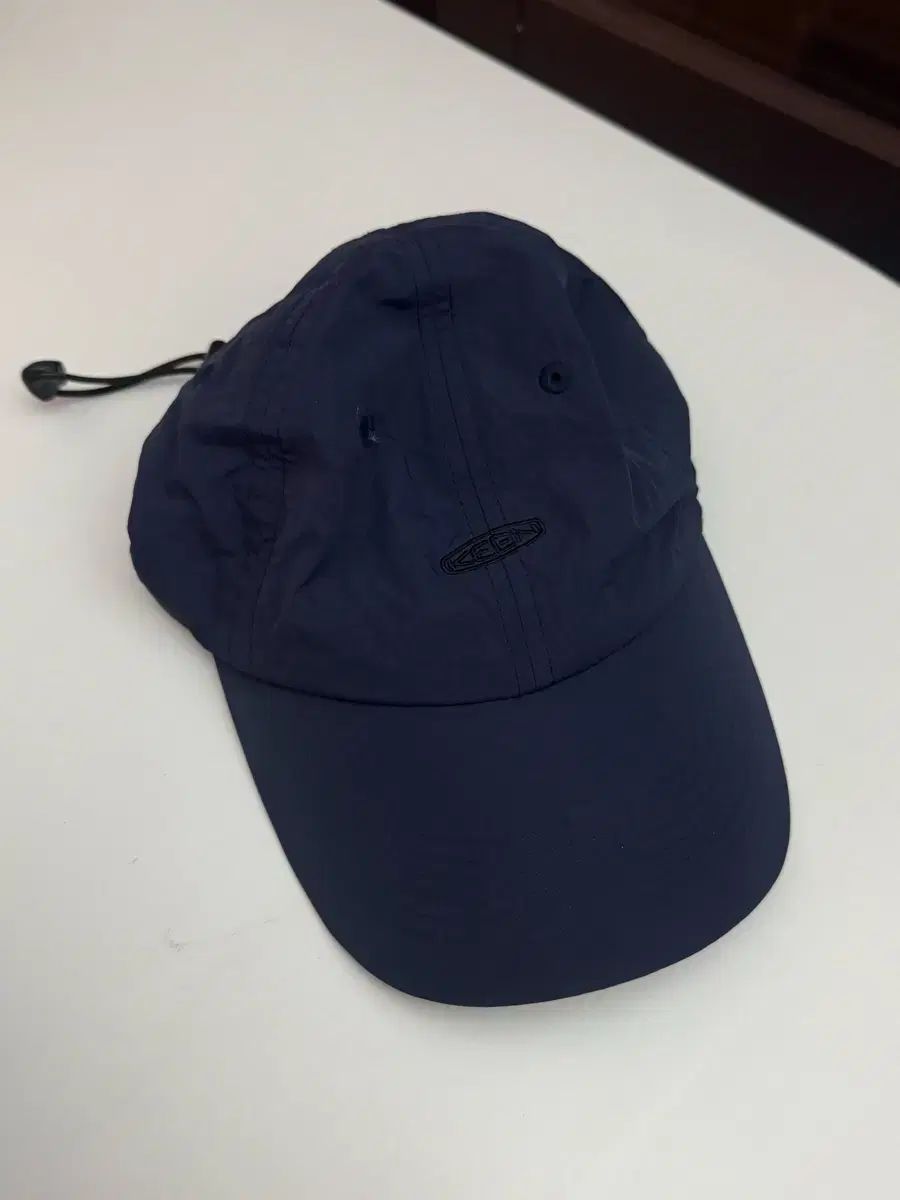 キン KEEN ボールキャップ