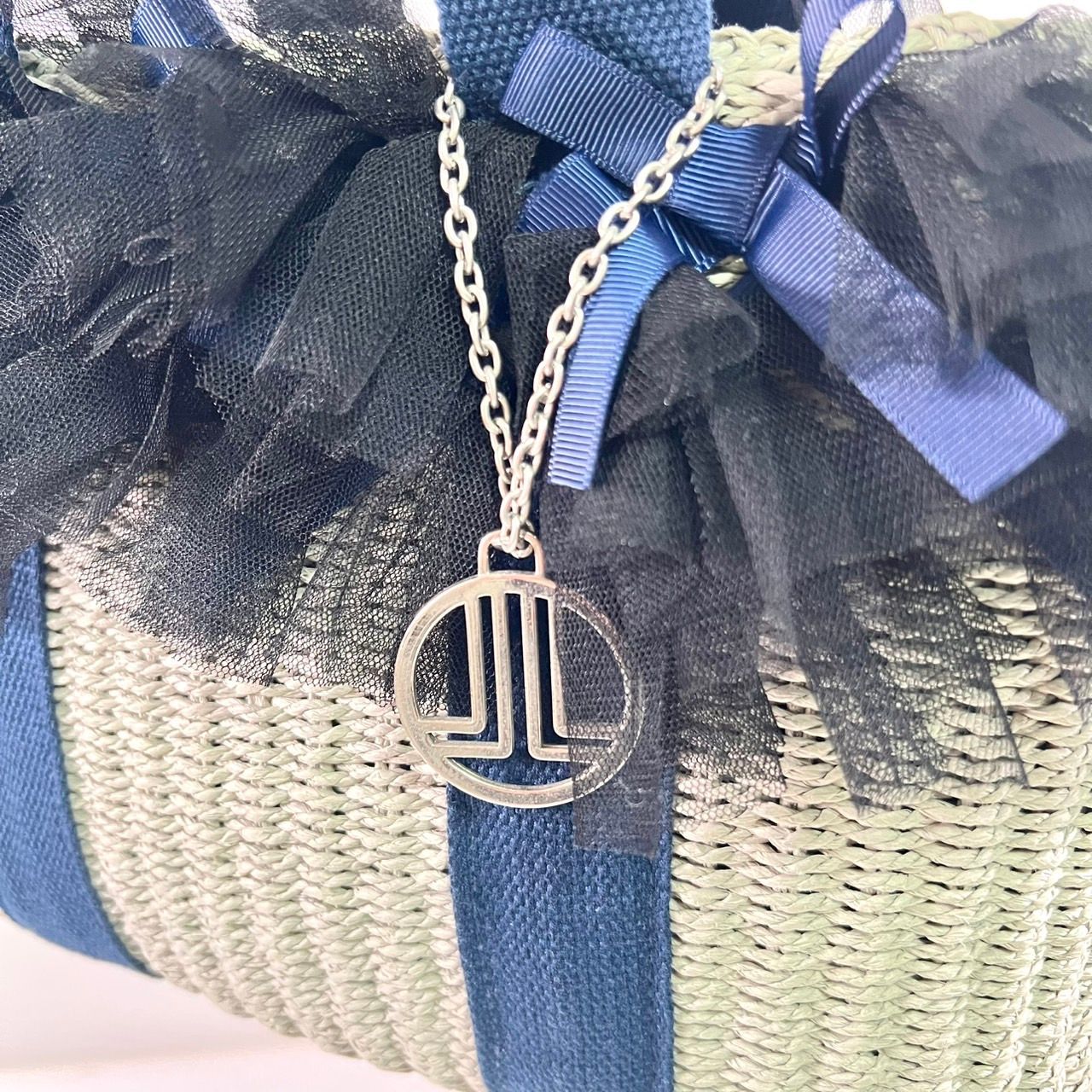 美品 LANVIN en Bleu ランバンオンブルー かごバッグ リボン LANVIN en Bleu ランバン オンブルー フリル かごバッグ カゴ