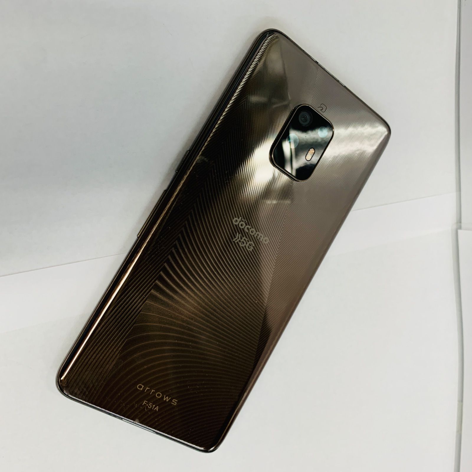 良品】Arrows 5G docomo 128GB F-51A 利用制限△ - メルカリ