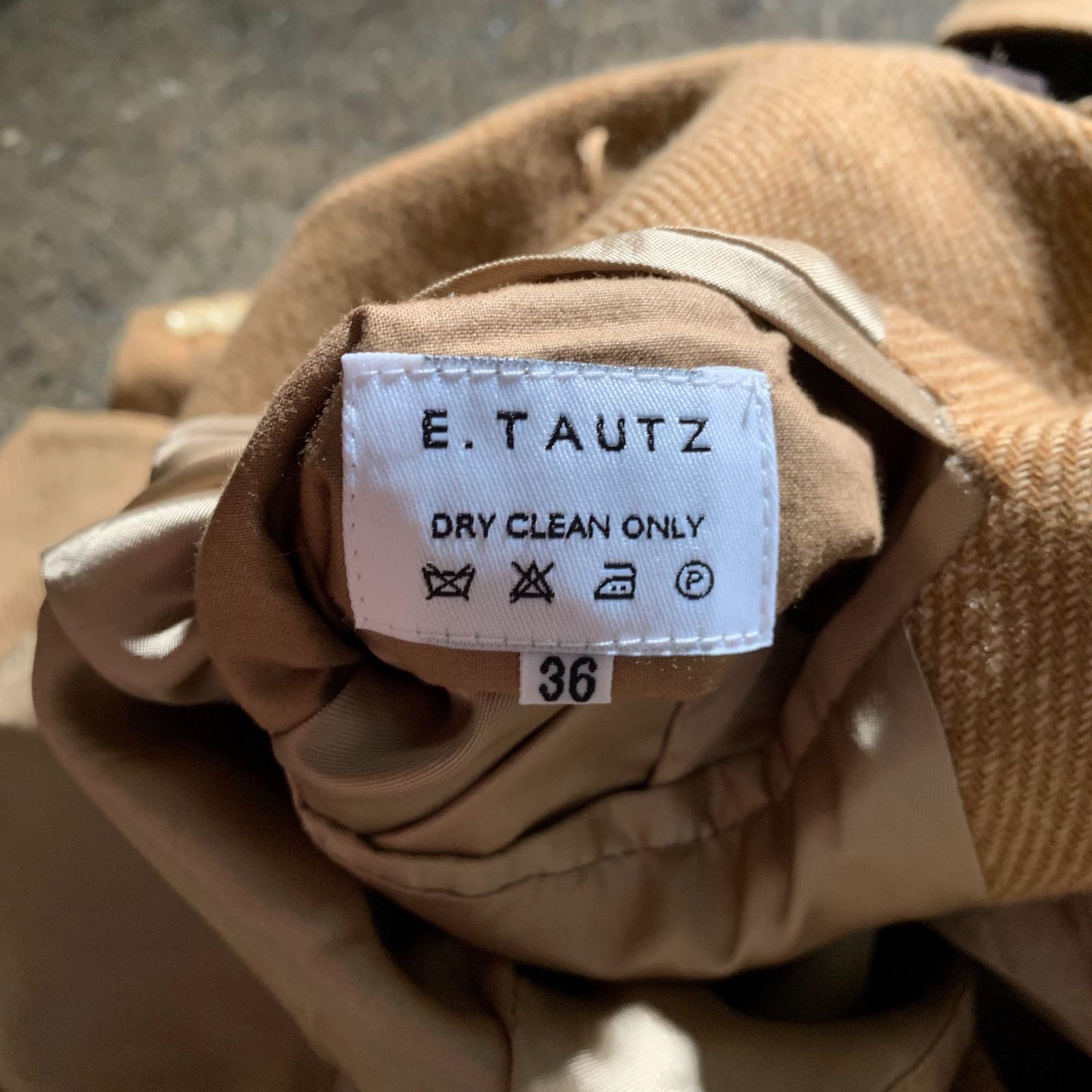 E. Tautz テーラードジャケット サイズ36 秋冬 E.TAUTZ ウールダブルブレストジャケット ハンドメイド 本切羽