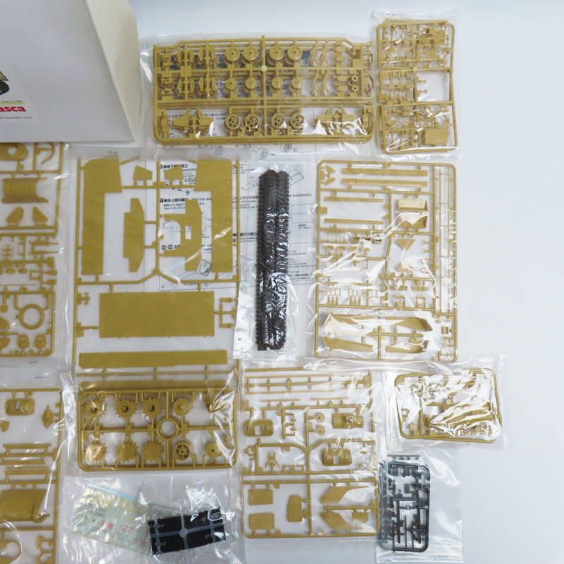 M02-s049 未組立 タスカ 1/35 イギリス陸軍 シャーマンⅢ 中期型 イタリア戦線/直視バイザー型 2点まとめ M02-s049 未組立 タスカ 1/35 イギリス陸軍 シャーマンⅢ 中期型