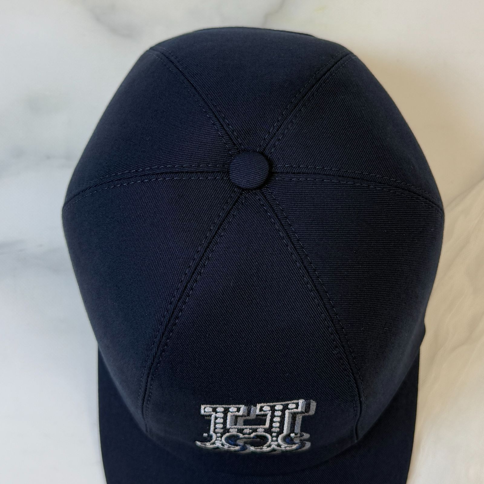 キャップ Hロゴ