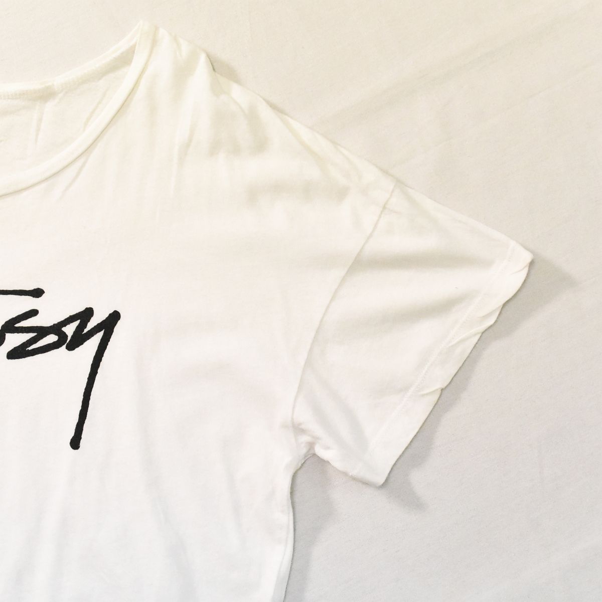 人気】 ステューシー STUSSY 短丈 ロゴ プリント 半袖 Tシャツ M 