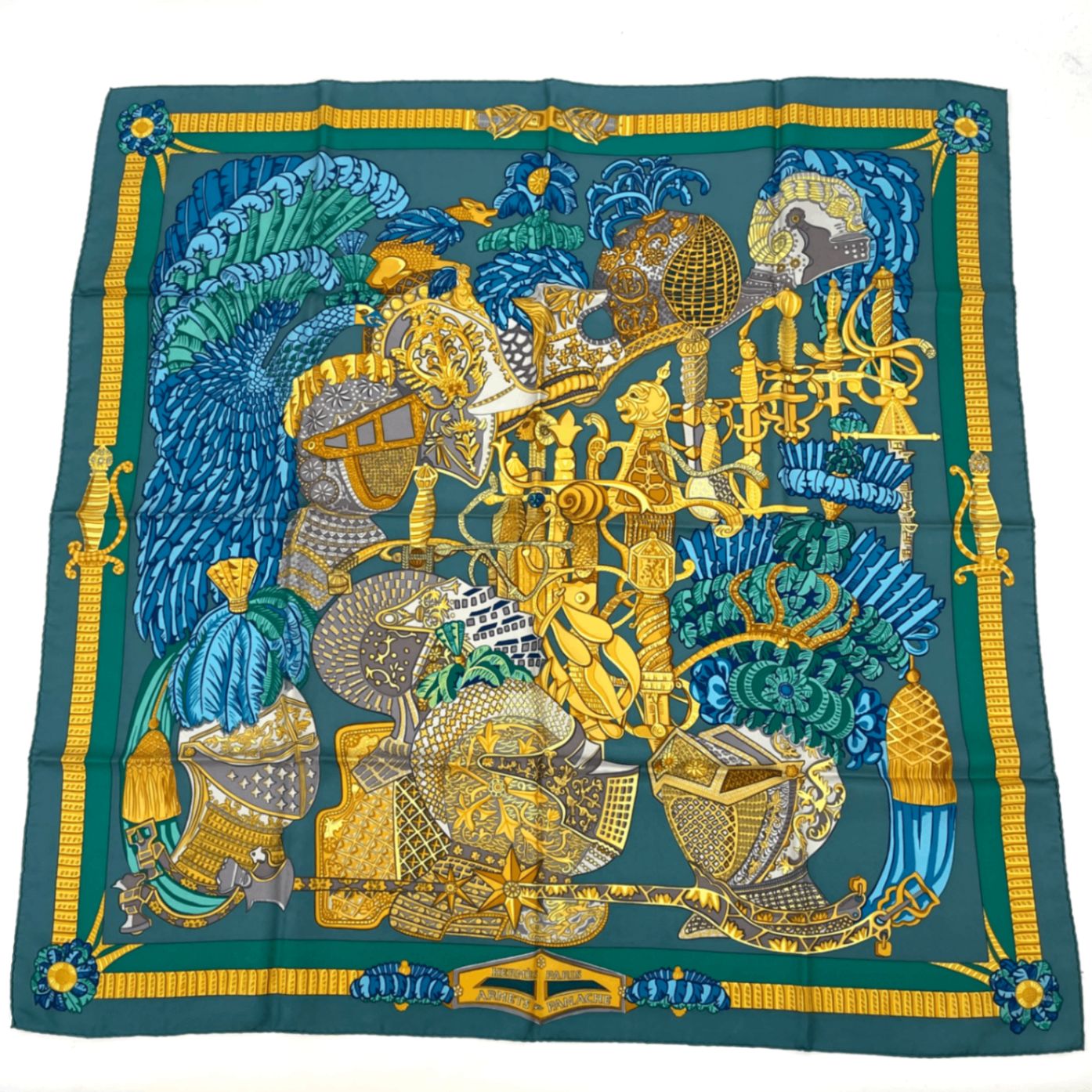 極美品 HERMES エルメス スカーフ カレ90 ARMETS et PANACHE 羽飾りの  