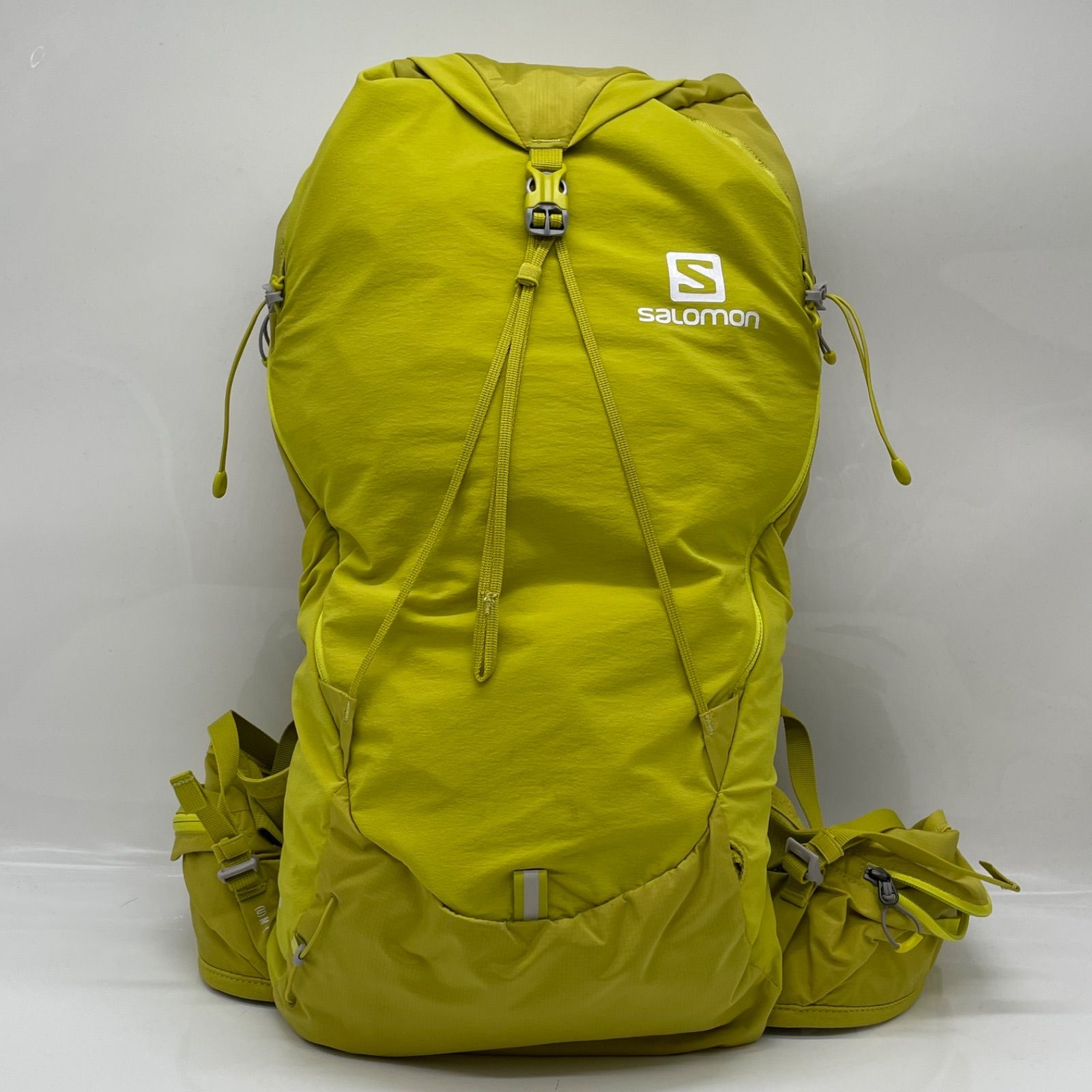 BN5825 salomon 20ℓ リュック OUT day 20 4 イエロー系 アウトドア 登山