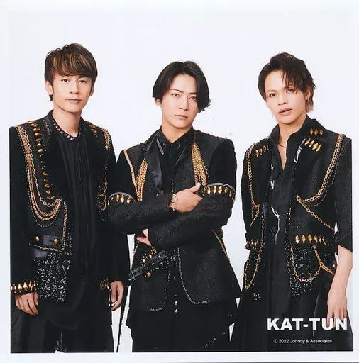 中古】生写真(ジャニーズ) KAT-TUN/集合(3人)/サイズ(89×89
