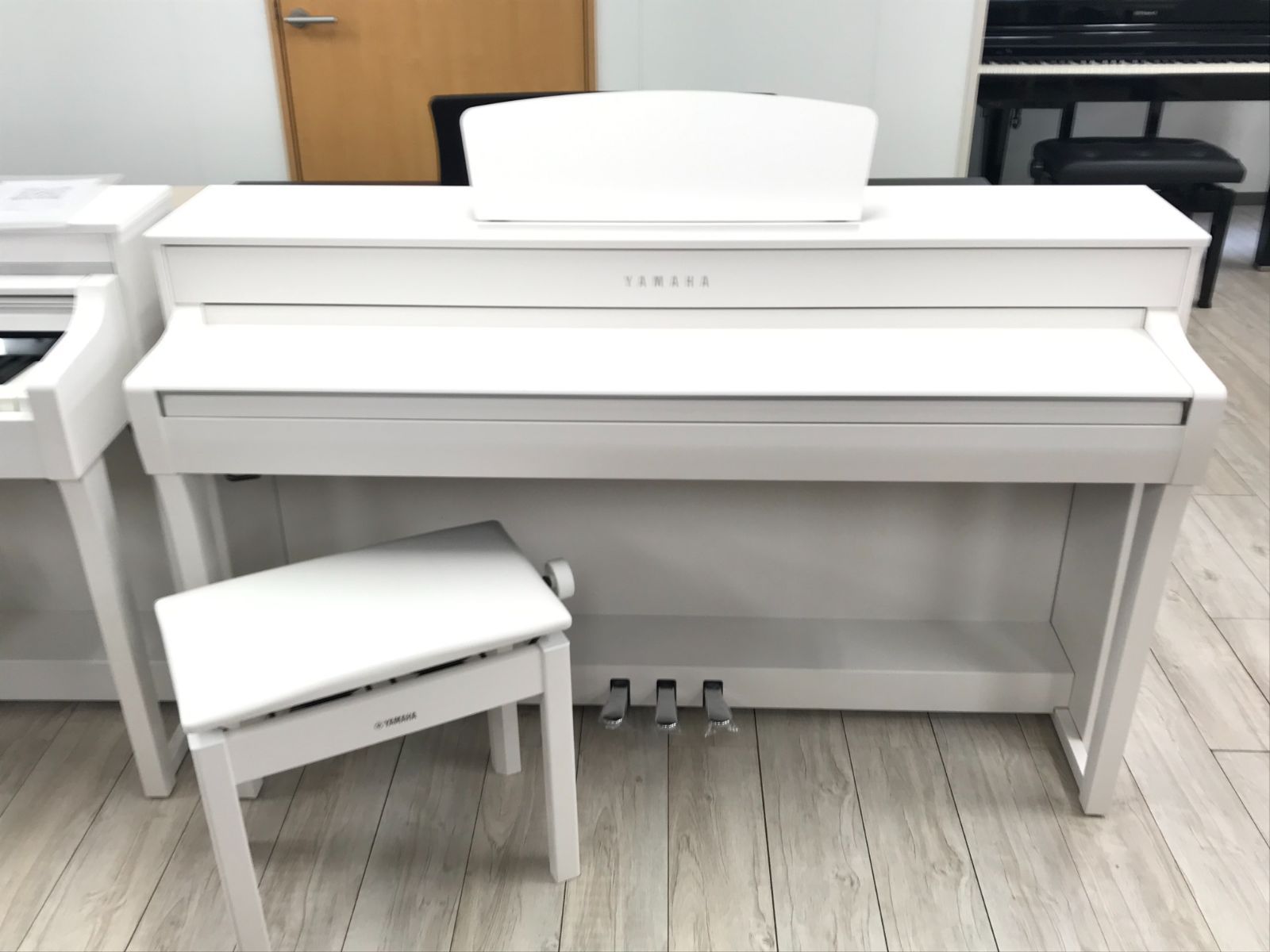 【良好品】 ☆68355【電子ピアノ】YAMAHA SCLP7350WH メルカリ - 21年製 鍵盤楽器