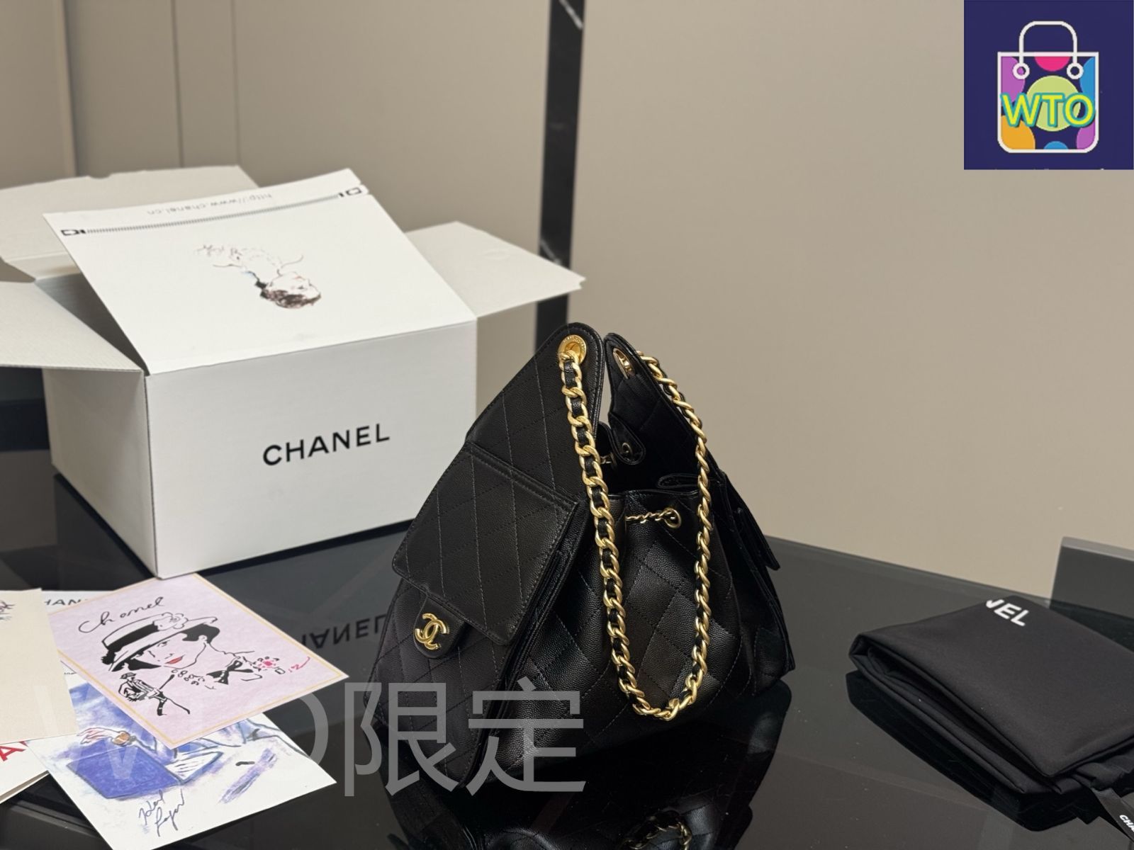 【残りわずか】❤CHANEL❤非売品 スマホポーチ ミニバッグ CHANEL スマホケースバッグ ? 11×18cm [本日特価|新品未使用品