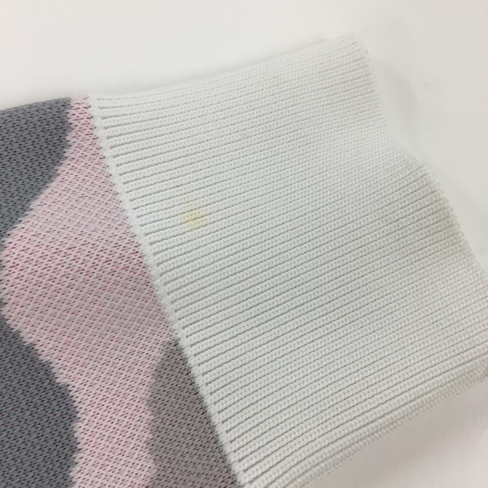 マークアンドロナ セーター ピンク×グレー 一部カモフラ スカル 迷彩