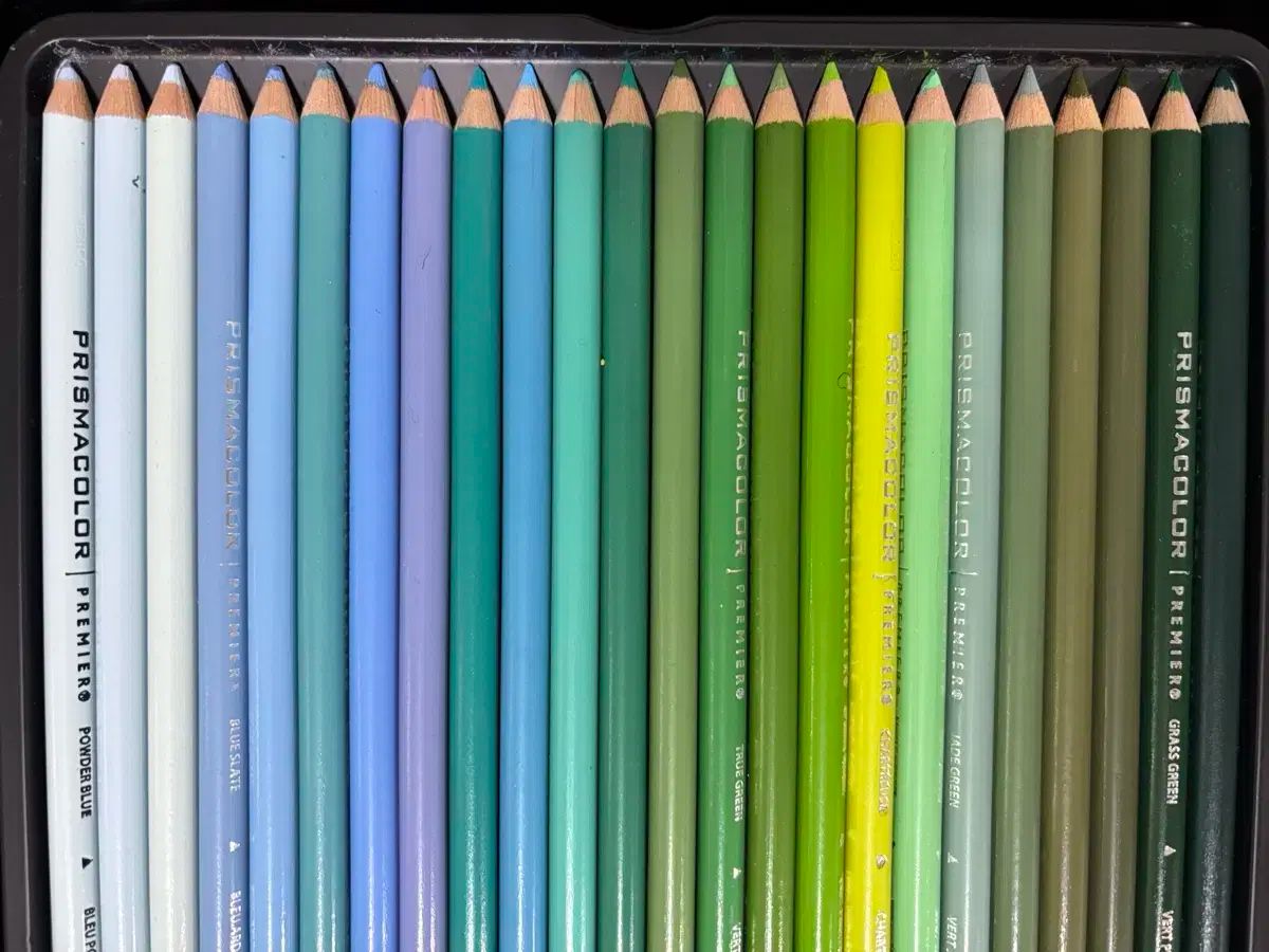 プリズマカラー Premiere 132色 未使用新品 サンフォード プリズマ