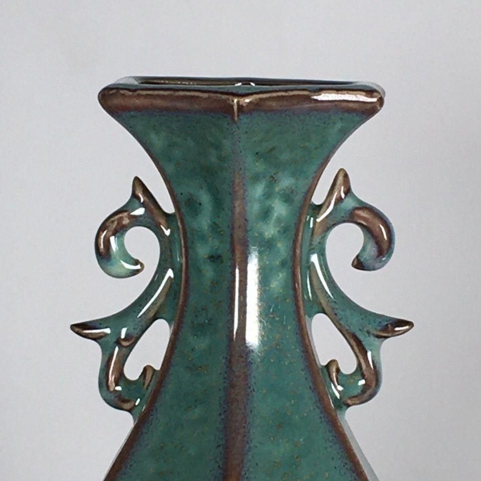 窯変双耳六角瓶賞瓶  景徳鎮 陶磁器 装飾品 現代工芸品美術品 置物 窯変双耳六角瓶賞瓶 景徳鎮 陶磁器 装飾品 現代工芸品美術品