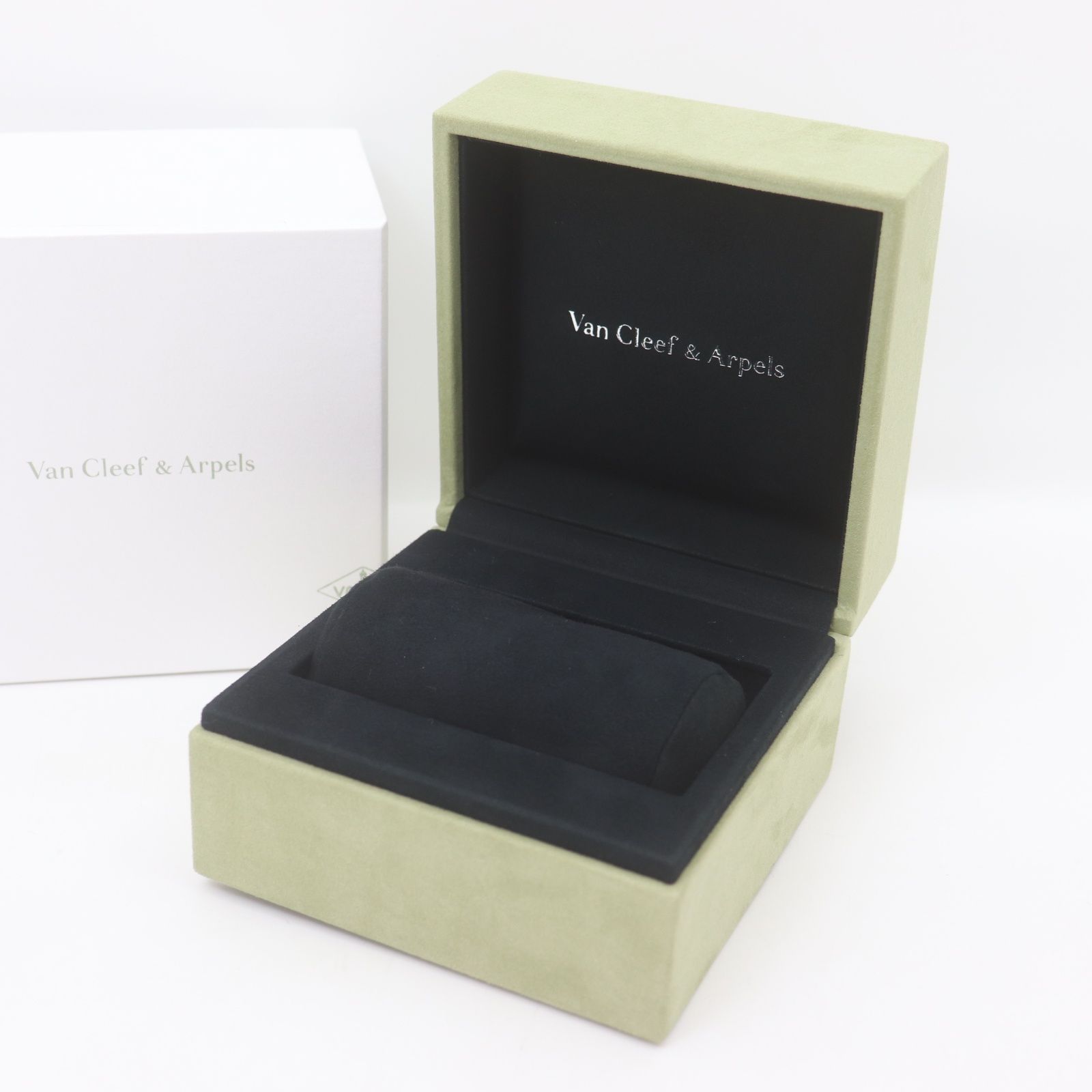 IT32OJ4RJSXX Van Cleef u0026 Arpels ヴァンクリーフ＆アーペル ブレスレット 空箱 ジュエリーボックス アクセサリーケース 箱 グリーン