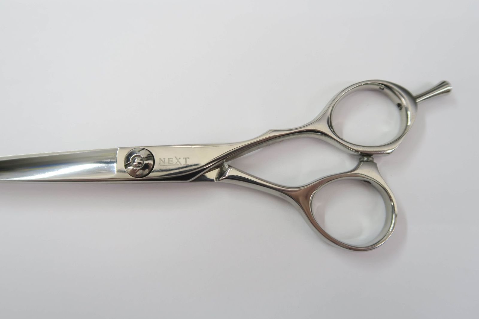 Bランク【NEXT SCISSORS】 シザー 美容師・理容師 5.7インチ 右利き