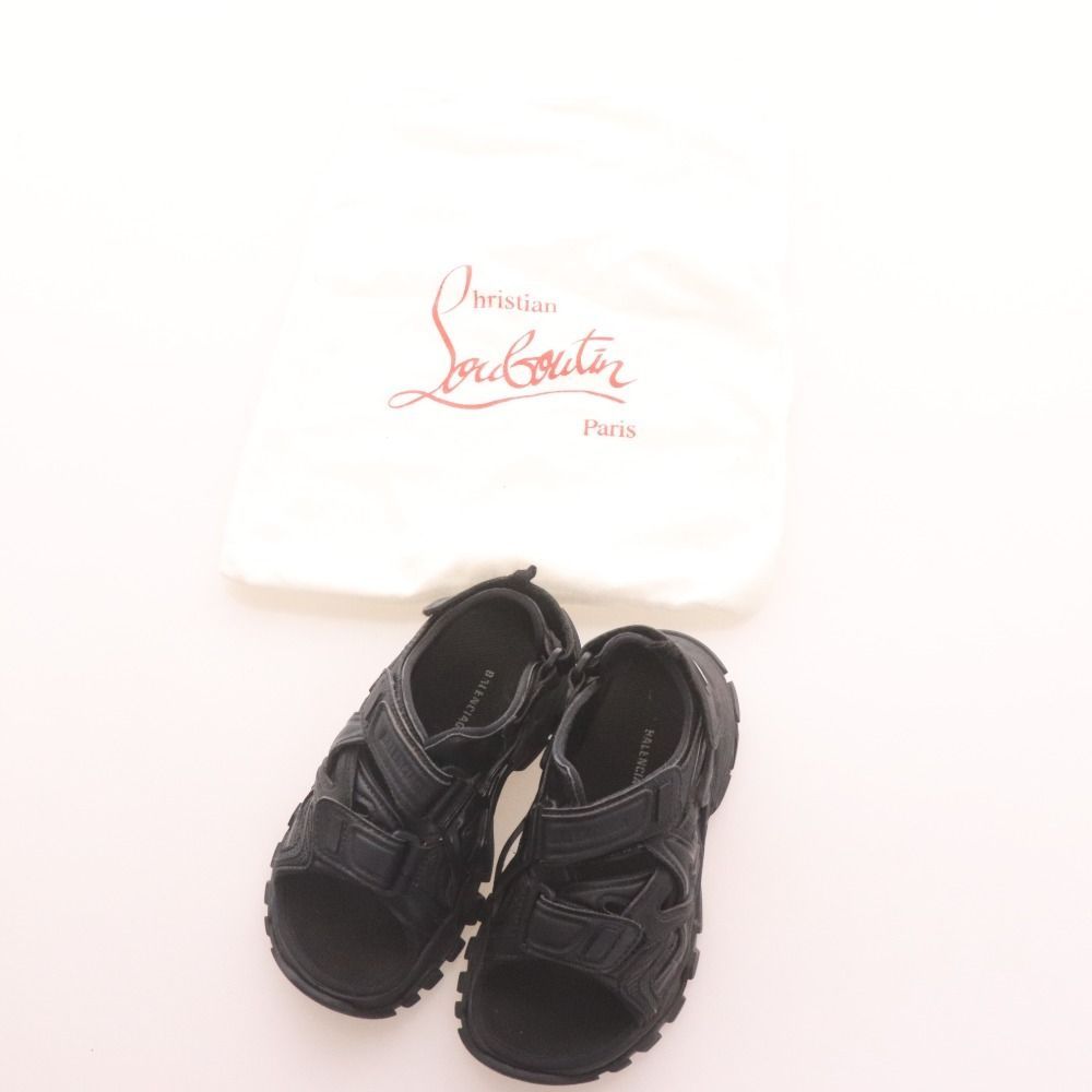 靴 マジックテープ