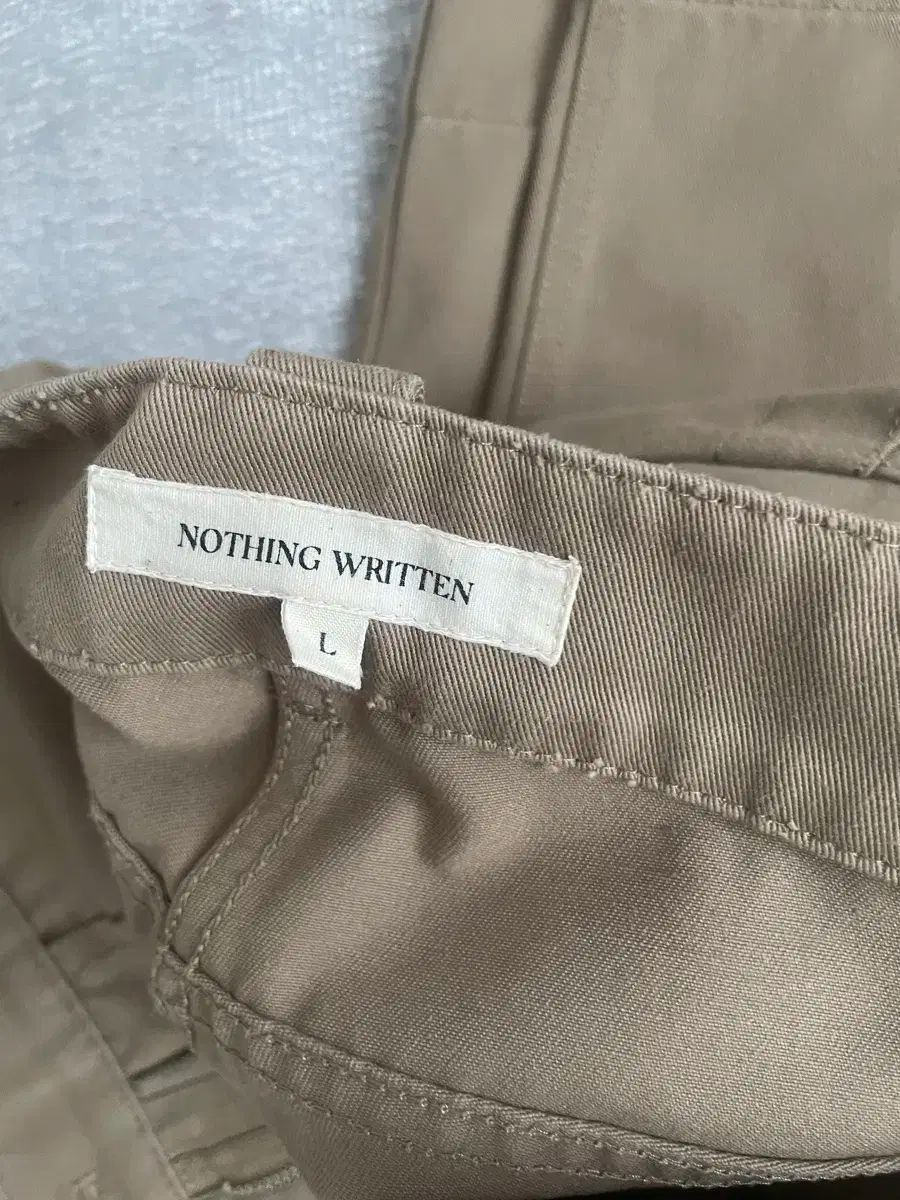 ナッシングリトゥン Bas