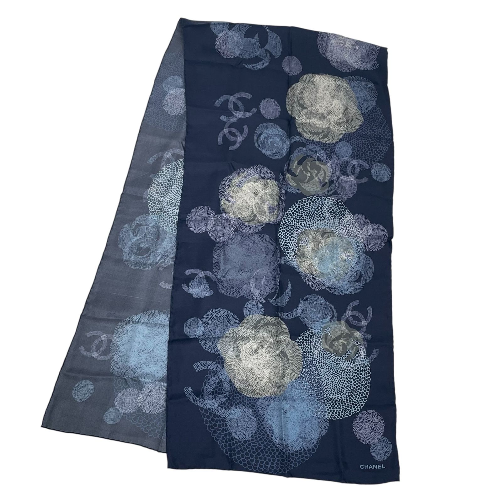 CHANEL シルクスカーフ 花柄 カメリア ネイビー 紺色 シャネル スカーフ ネイビー花 CHANEL -(soracoya)