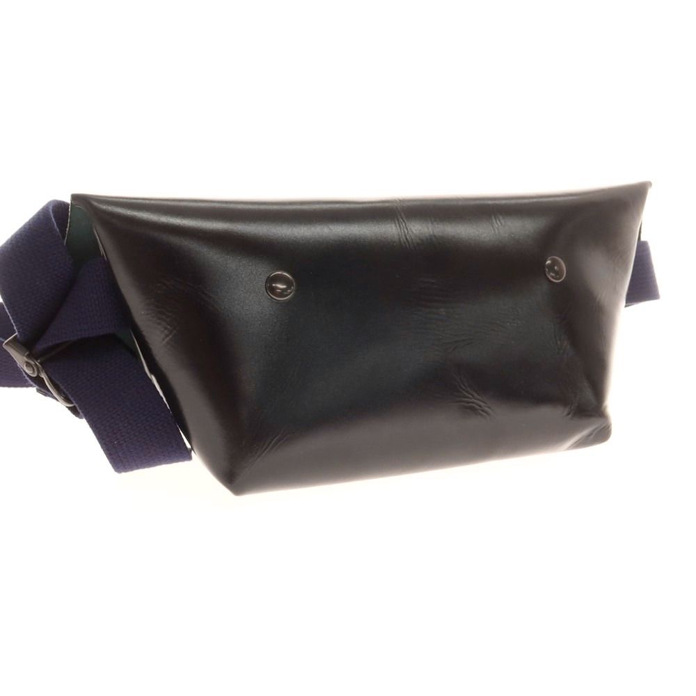 中古】ユニアンドコー Uni&co レザー ショルダーバッグ ブラック