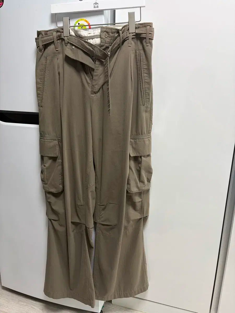 4 POLYTERU ベルト付き カーゴパンツ オリーブ グレー