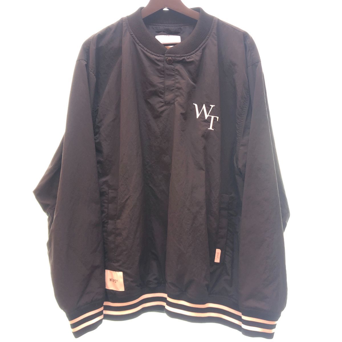 WTAPS ダブルタップス PITCH JACKET NYLON. TUSSAH. LEAGUE パッチ 刺繍 ジャケット ナイロン ロゴ  ライトアウター プルオーバー メンズ BLACK ブラック 黒 03 Lサイズ 231BRDT-JKM02 - メルカリ