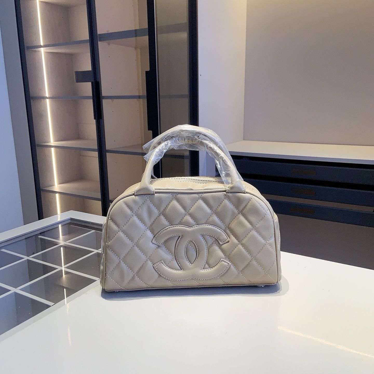 今日特価】Chanel X656 3点セット, ボウリングバッグ＆CFバッグ
