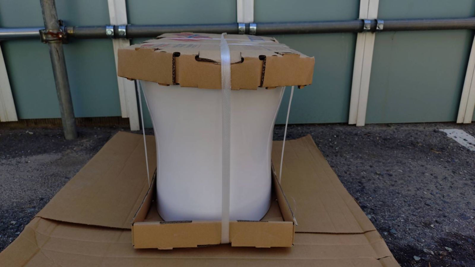 TOTO CS354BM 便器部のみ トイレ 便座なし タンクなし