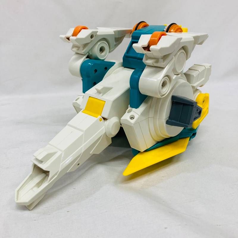 光のアーマー　ビーダマン ビーダマン爆外伝II ボンバーマン ビーダマン 光のアーマー 新品