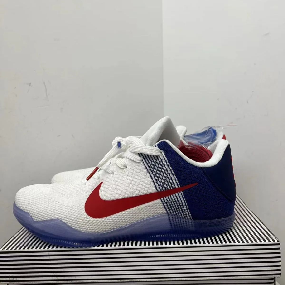 新品未使用 ナイキ Nike Kobe 11 Elite Low USA スニーカー