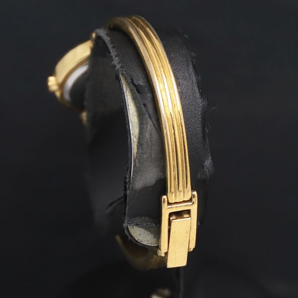 ANNE  バングルウォッチセット Amazon | Anne Klein レディース 本物のダイヤモンドダイヤル