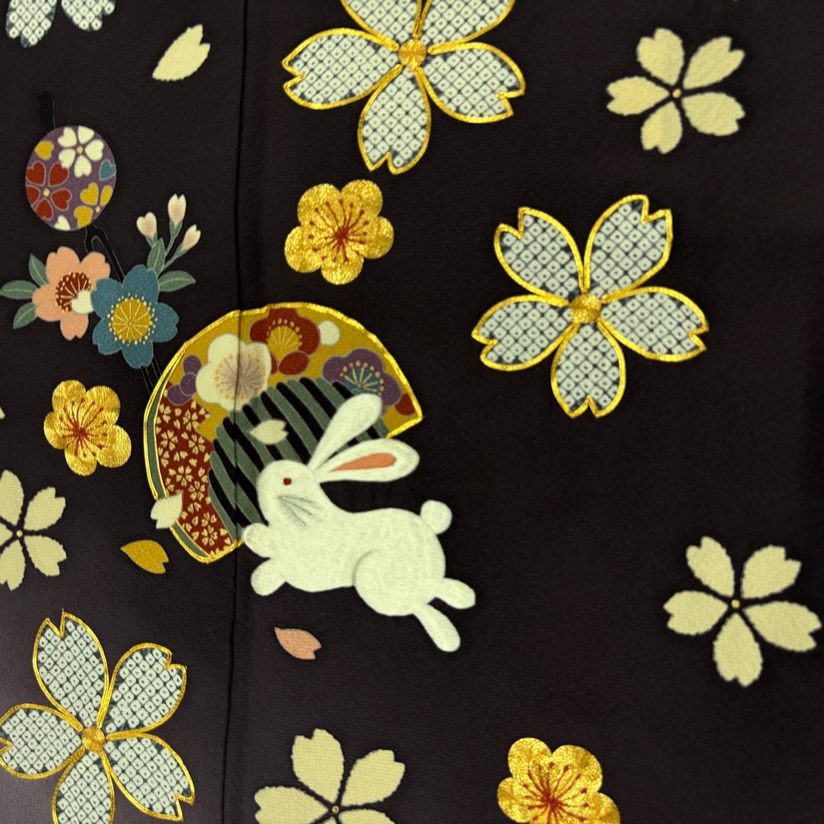 ロミナ✾m656＊美品 正絹 金駒刺繡 牡丹 桜 扇 振袖単品 ロミナ様専用✾m656＊美品 正絹 金駒刺繡 牡丹 桜 扇 振袖単品