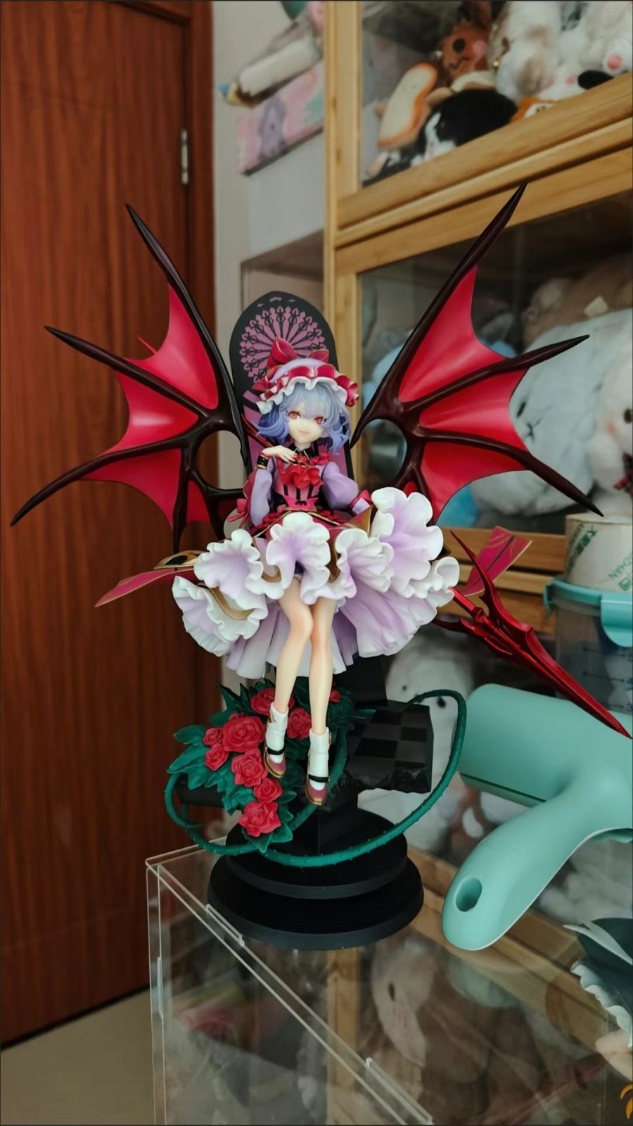 東方プロジェクト レミリア スカーレット おもちゃのフィギュア 高さ約31cm