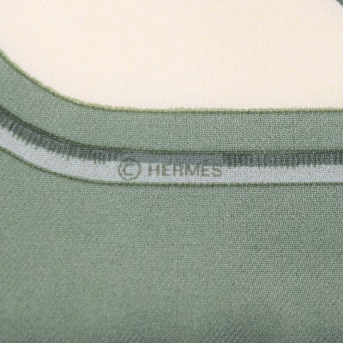 エルメス HERMES スカーフ カレ 45 プチカレ シルク100％ TIGER