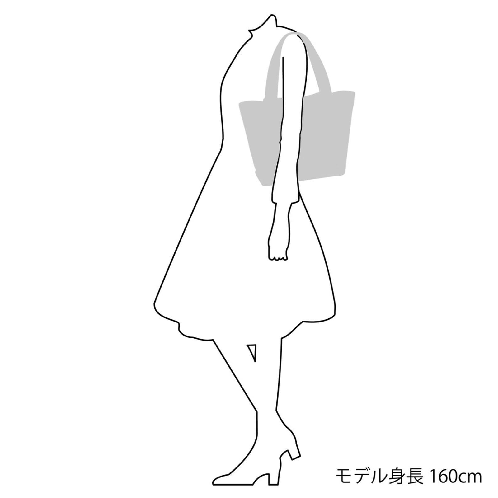 商品 セミショルダーバッグ