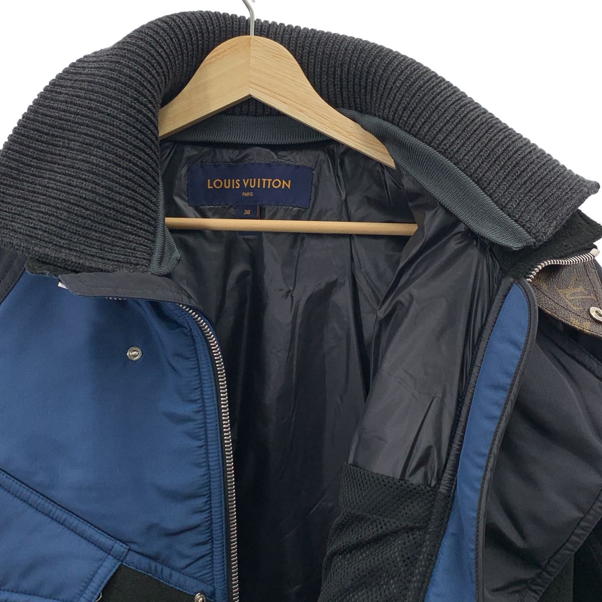 スキージャケット 38