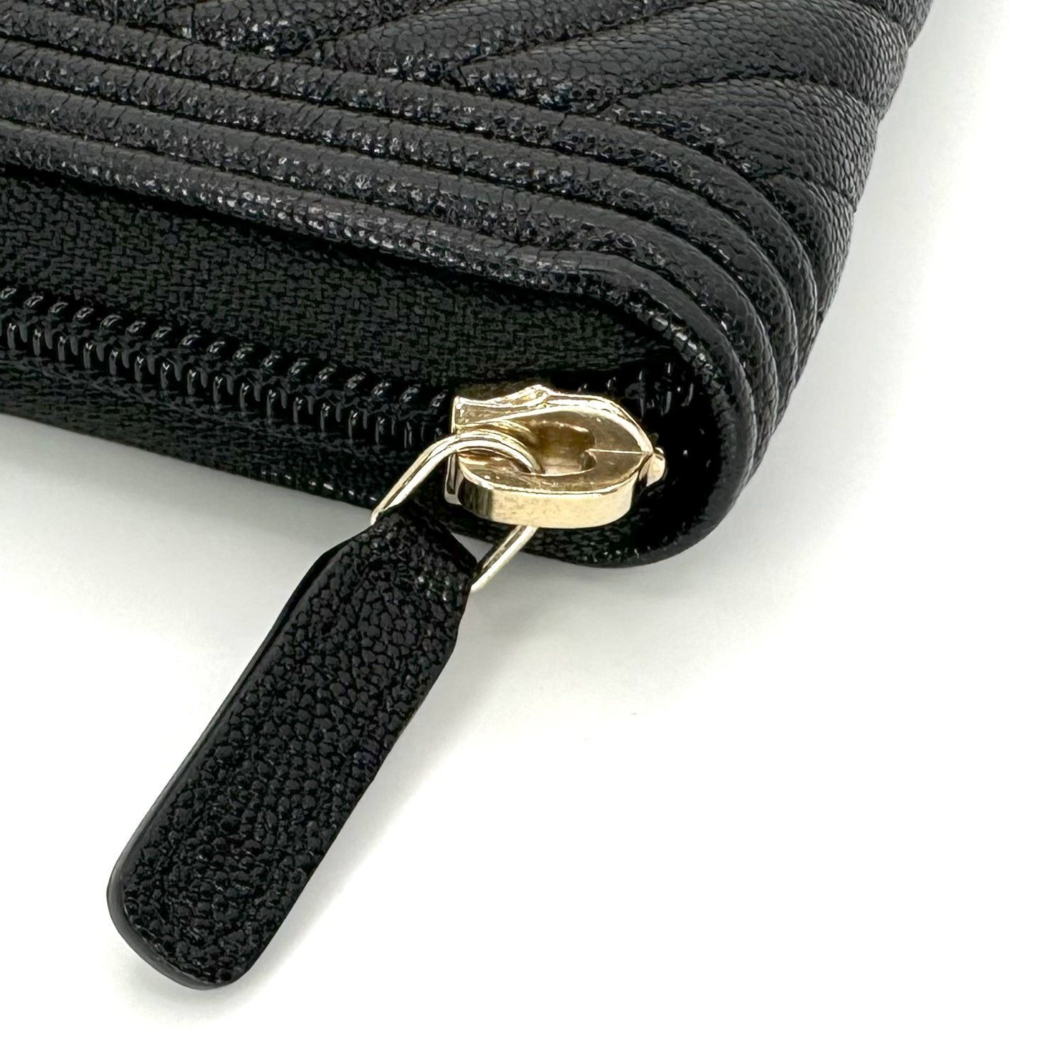 CHANEL】シャネル ボーイシャネル シェブロンステッチ Vステッチ ココ