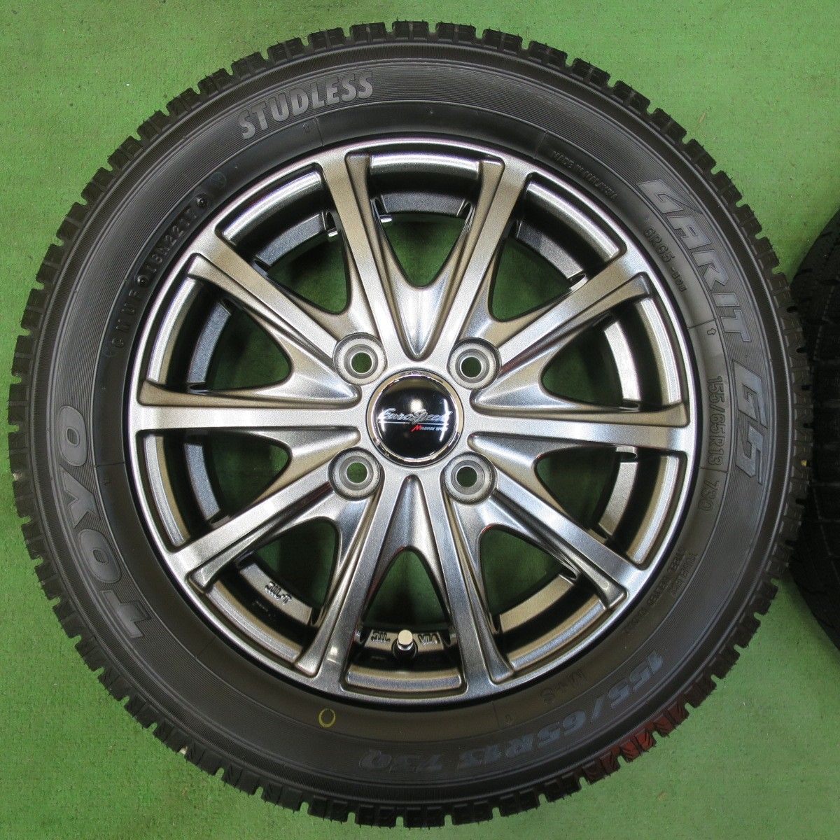 送料無料] バリ溝！キレイ！ほぼ10分☆スタッドレス 155/65R13 