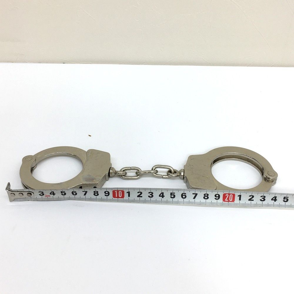 未使用品 メーカー不明 HANDCUFF 手錠 DOUBLE LOCK 2KEYS 鍵2個